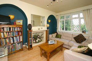 Sitting Room- click for photo gallery